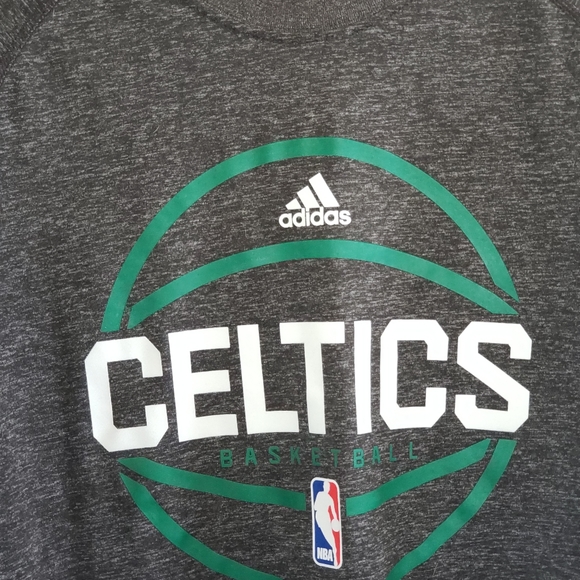 Adidas ClimaLite Boston Celtics Ultimate Pre-Game NBA Long Sleeve Tee Shirt - Picture 4 of 5
